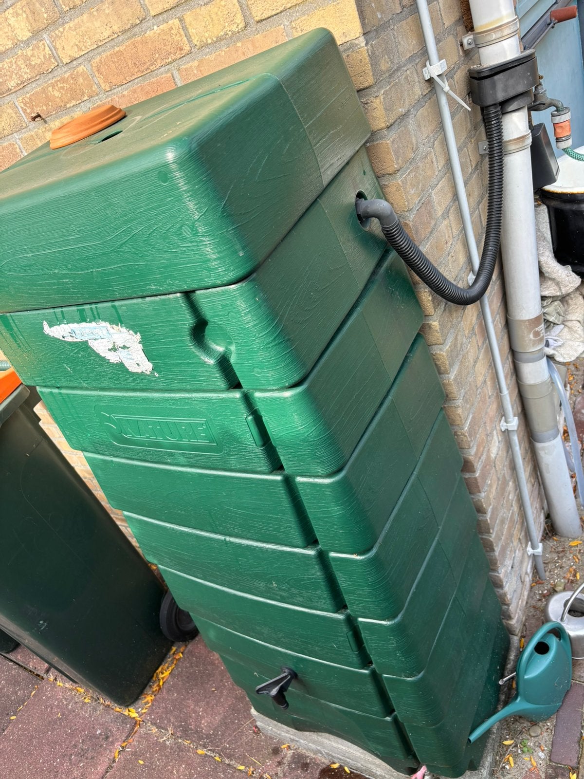 Allergrootste regenton zgan, Tuin en Terras, Ophalen, Kunststof, Met kraantje, 150 liter of meer