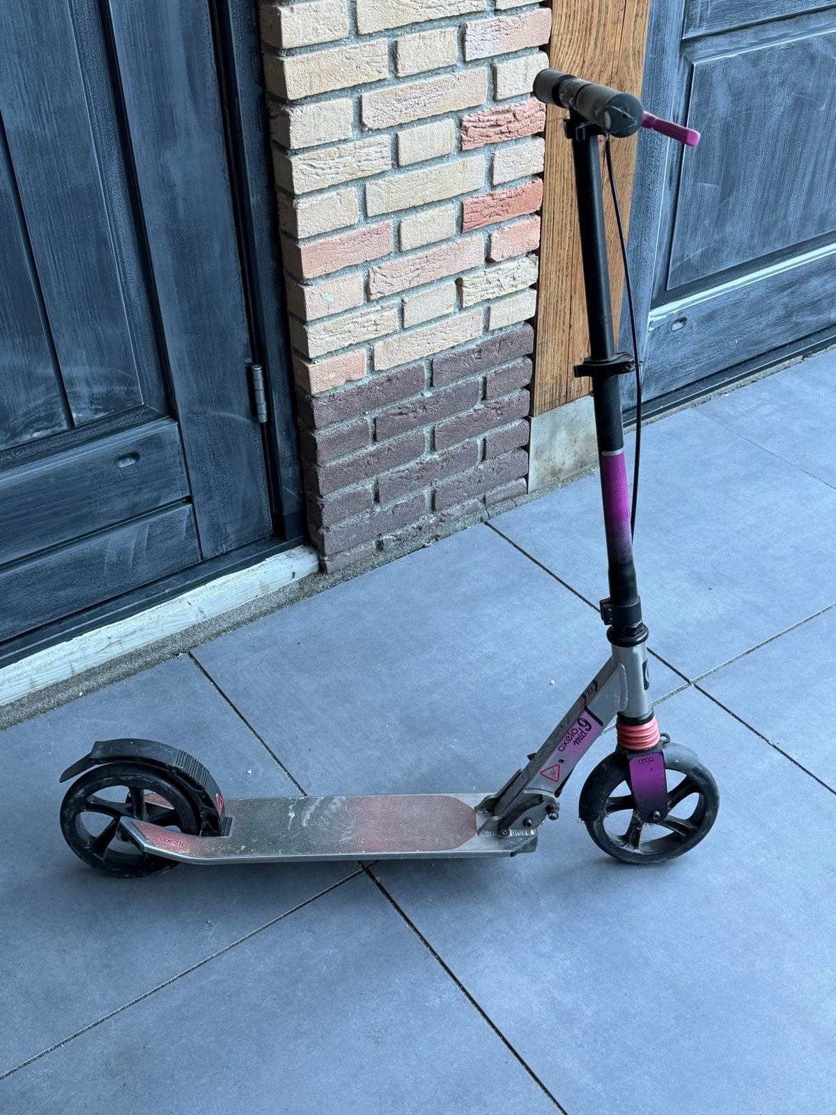 Oxelo Step Mid 9 - Verstelbaar en Geschikt voor Volwassenen, Ophalen, Gebruikt, Gewone step