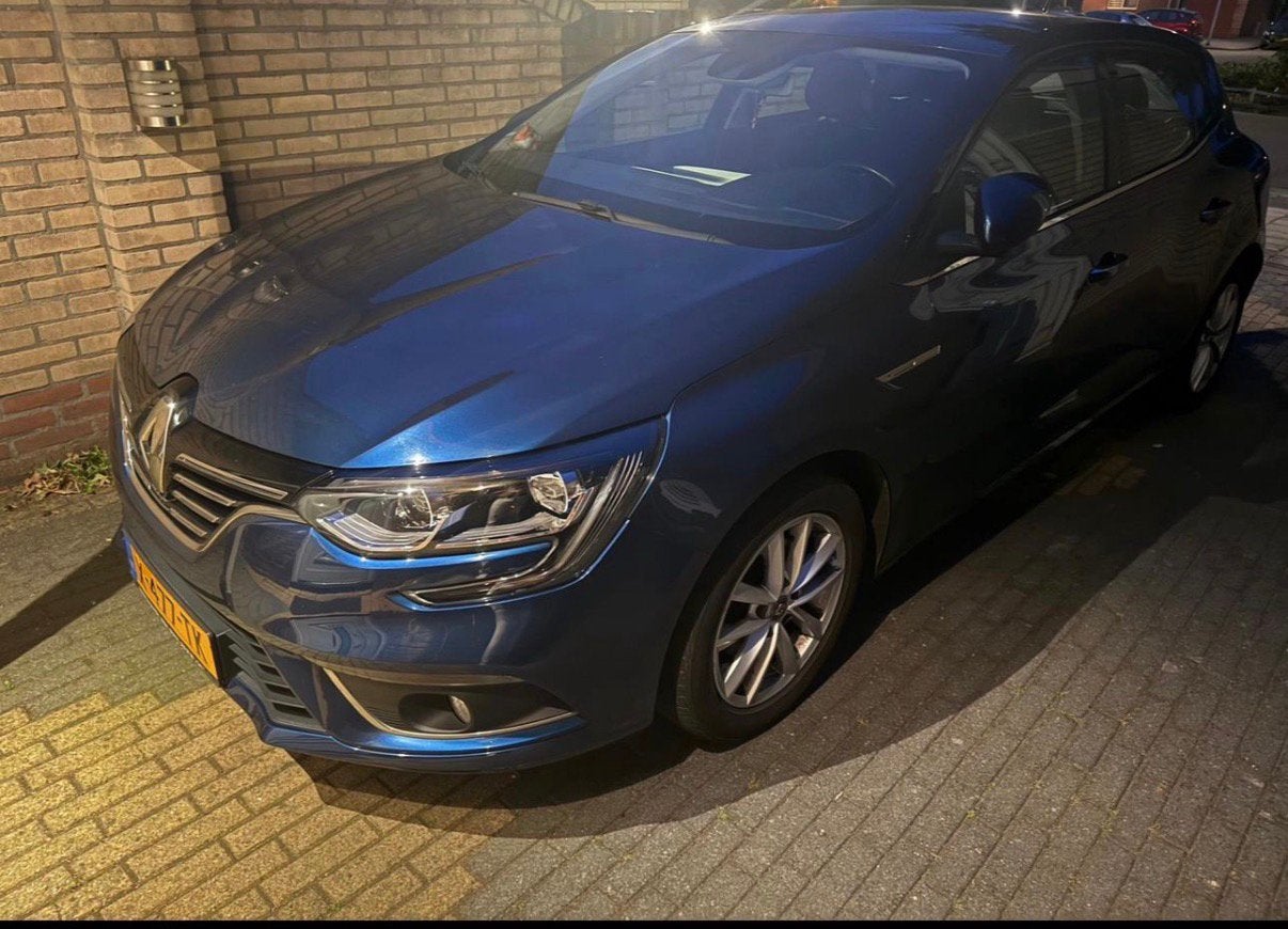 Renault Mégane 1.2 TCE 97KW Hatchback 2016 Blauw, Auto's, Renault, Voorwielaandrijving, Zwart, 4 cilinders, Blauw