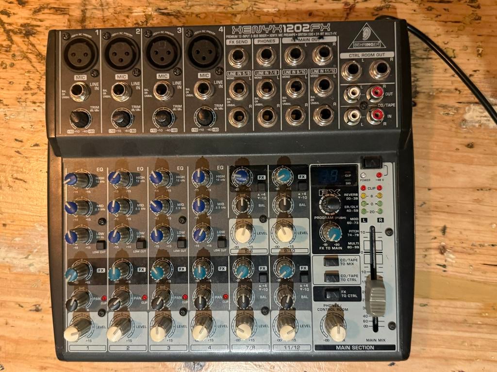 Behringer XENYX 1202 FX Mixer - Compacte Mengtafel met Effec, Ophalen of Verzenden, Gebruikt
