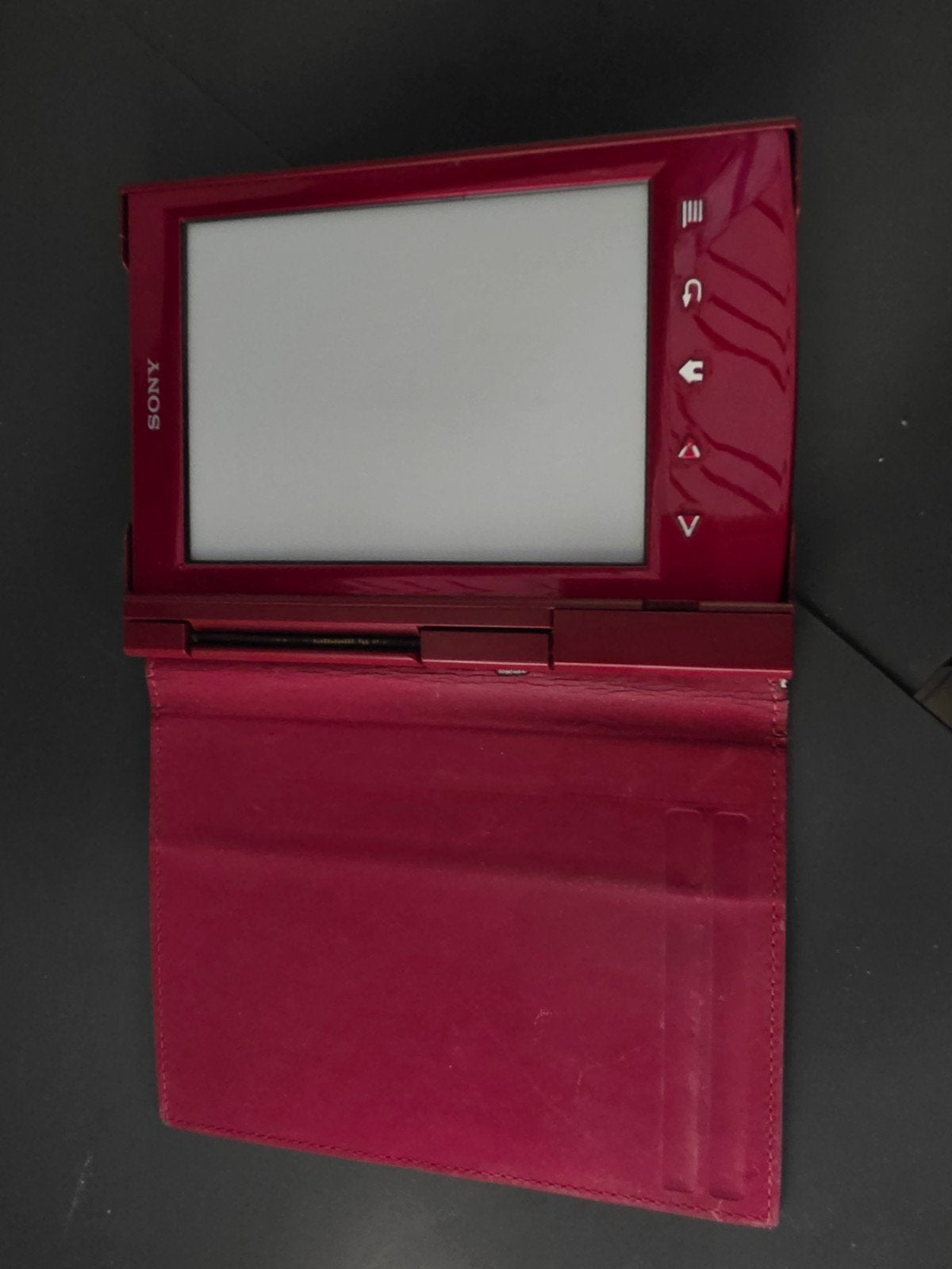 Sony ereader inclusief hoesje, Computers en Software, Gebruikt, 6 inch of minder, Ophalen of Verzenden, 4 GB of minder