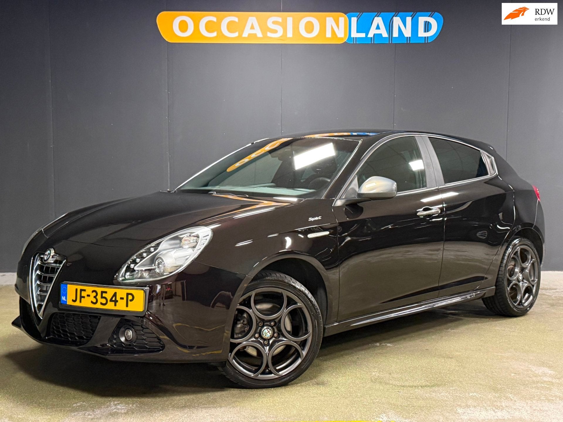 Alfa Romeo Giulietta 1.4 T Sprint|NAP|CRUISE|BLUETOOTH|NAVI|, Auto's, Euro 6, 4 cilinders, Alcantara, Zwart