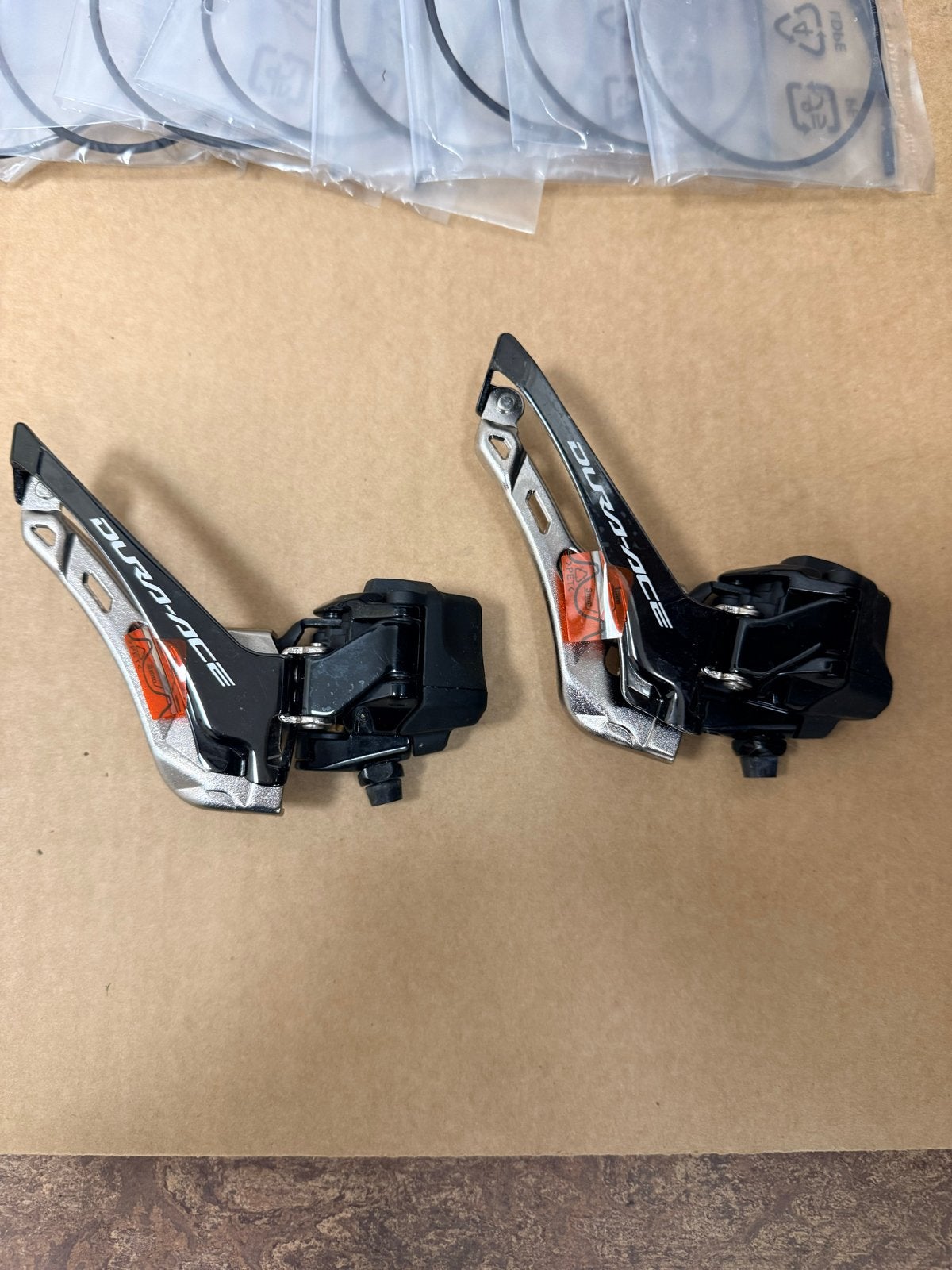 2 x Shimano Dura-Ace FD-R9250 Di2 Voorderailleur 12-speed, Fietsen en Brommers, Fietsonderdelen, Ophalen of Verzenden, Zo goed als nieuw