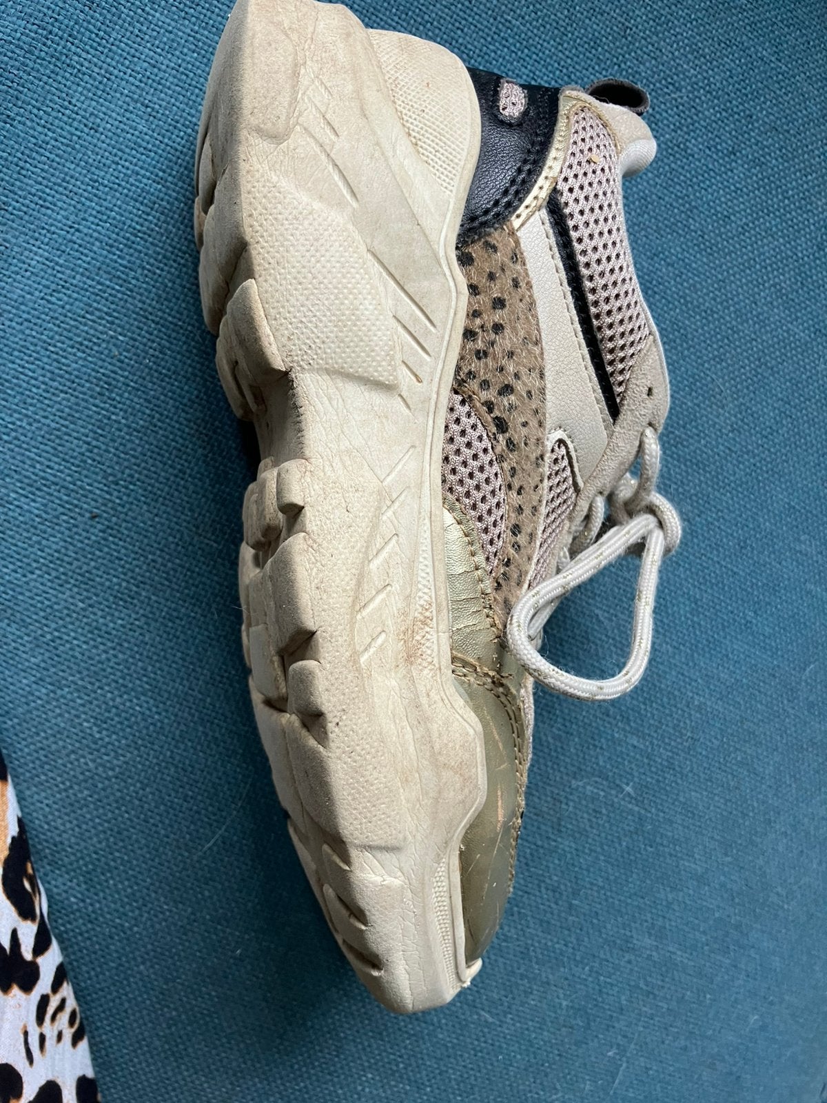 Sneakers maat 35, Gebruikt, Meisje, Schoenen, Ophalen of Verzenden