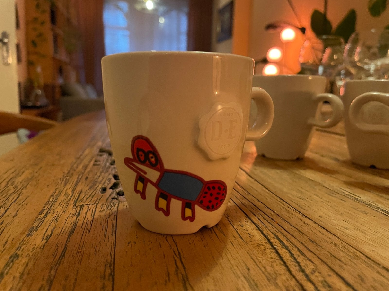 Set van 4 Mosa design Douwe Egberts mokken, Huis en Inrichting, Ophalen of Verzenden, Zo goed als nieuw, Overige stijlen, Kop(pen) en/of Schotel(s)