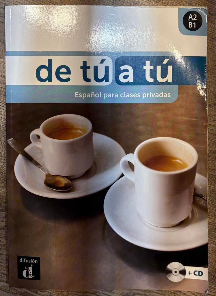 De tú a tú Spaans leerboek A2 B1 met CD, Boeken, Studieboeken en Cursussen, Zo goed als nieuw, Ophalen of Verzenden