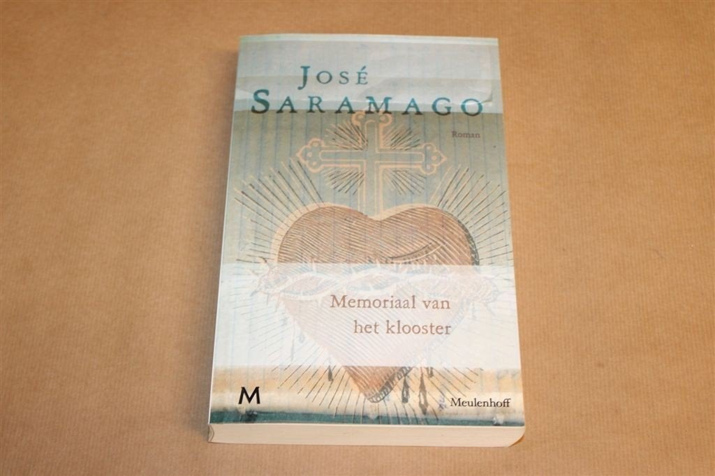 Memoriaal van het Klooster — Roman van Saramago, 2010, Ophalen of Verzenden, Gelezen