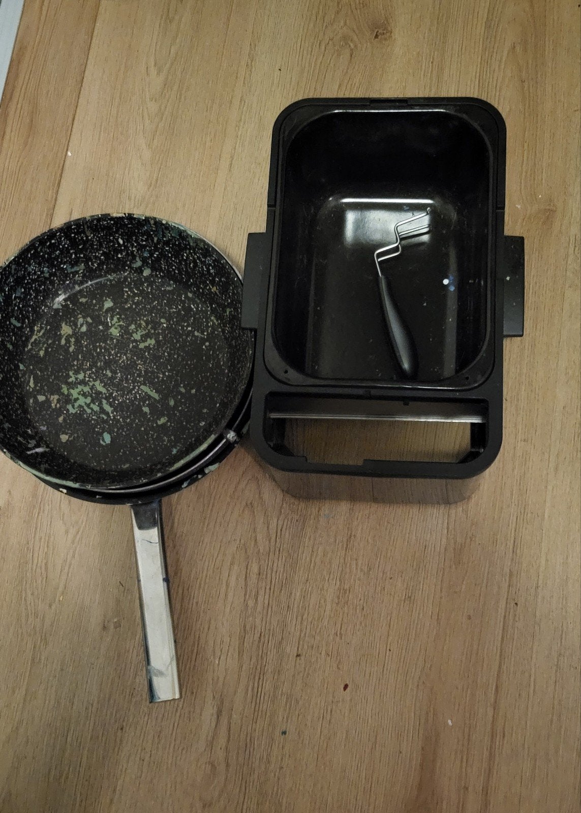 Oud ijzer, Ophalen, Gebruikt, Antiaanbaklaag, Pannenset
