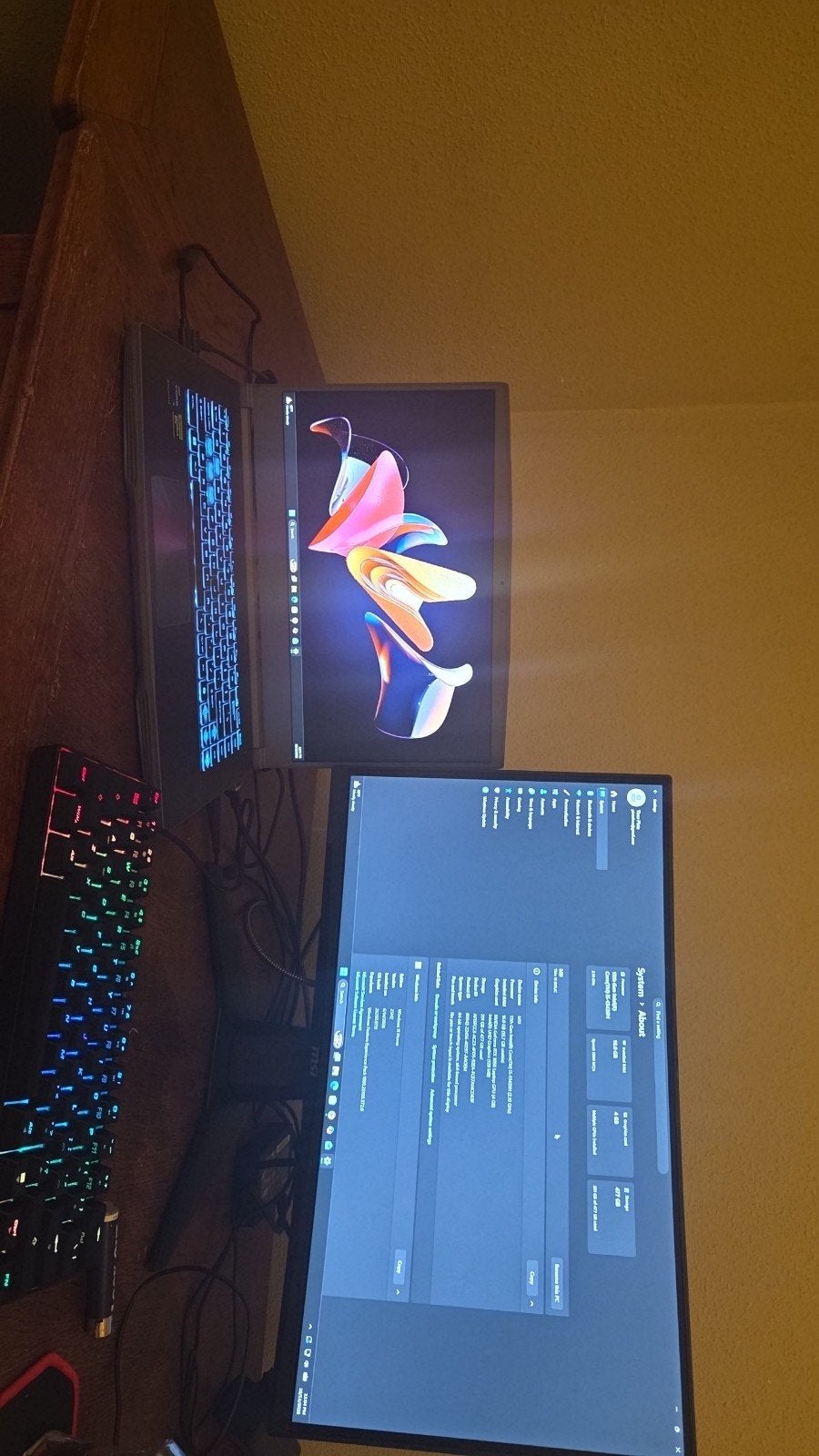 msi thin 15 b13uc, Ophalen, Zo goed als nieuw, MSI