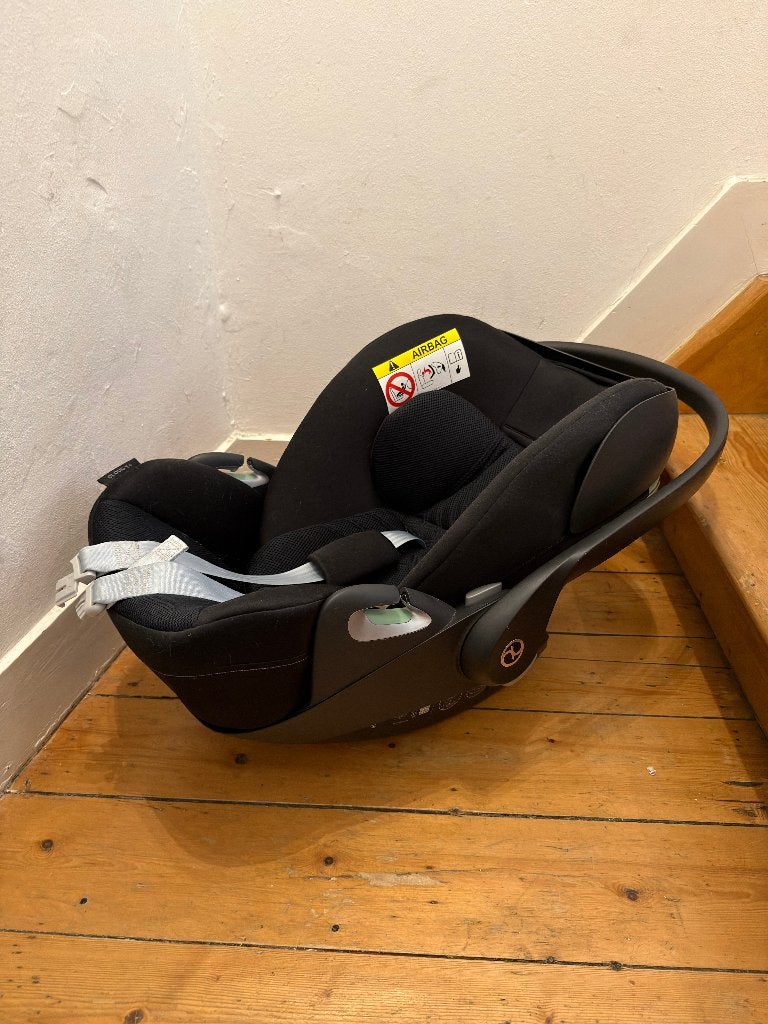 Cybex Cloud T i-Size Plus autostoel – zwart + newborn inlay, Gebruikt, 0 t/m 13 kg, Ophalen, Overige merken