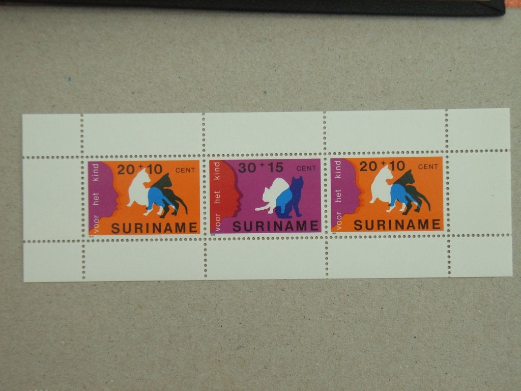 ZZ   Suriname blok 151 pf, Ophalen of Verzenden, Postfris