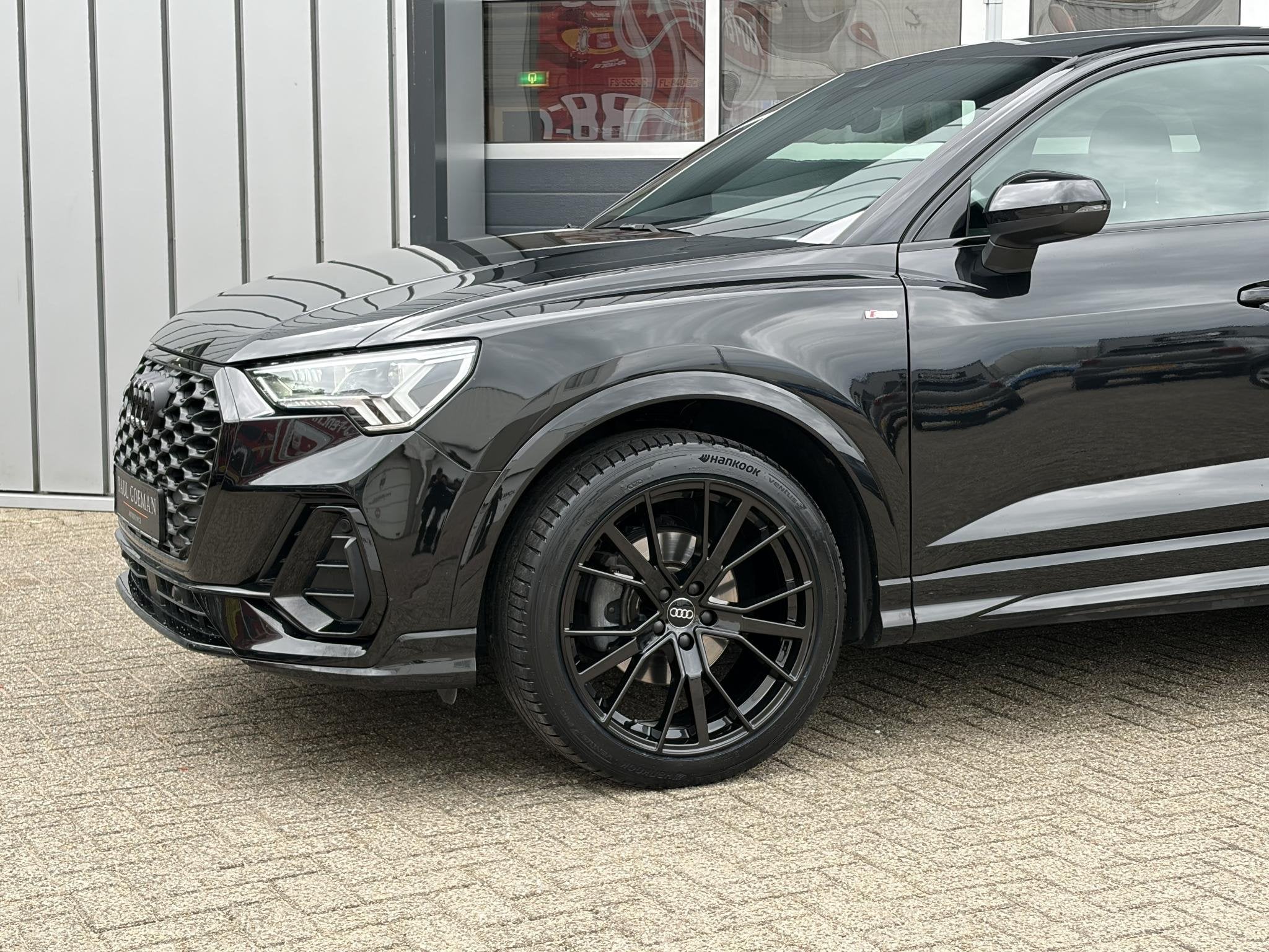Audi Q3 Sportback 35 TFSI 3x S line | Keyless | Virtual | El, 4 cilinders, 150 pk, 1505 kg, Zwart