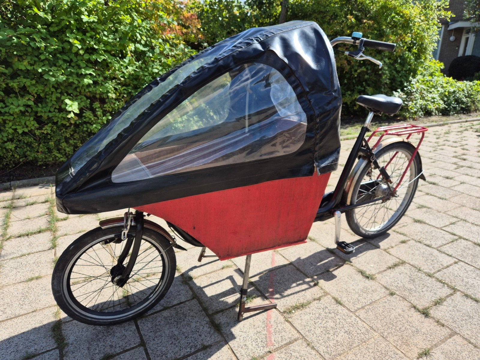 Gebruikte bakfiets met 8 versnellingen en regenkap, Ophalen, Gebruikt, 2 kinderen, Huif
