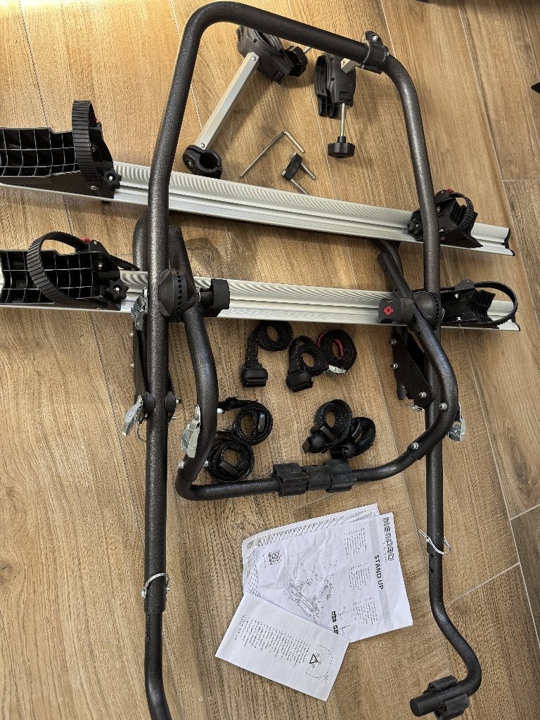 Fietsendrager achterklep (zonder trekhaak) Menabo stand up, Auto diversen, Brede banden, Zo goed als nieuw, 2 fietsen, Achterklepdrager