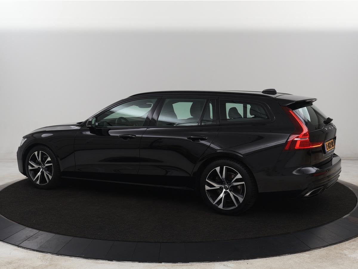 Volvo V60 2.0 B4 R-Design | Adaptive cruise | Carplay | Came, Auto's, Euro 6, 4 cilinders, 1969 cc, Leder en Stof