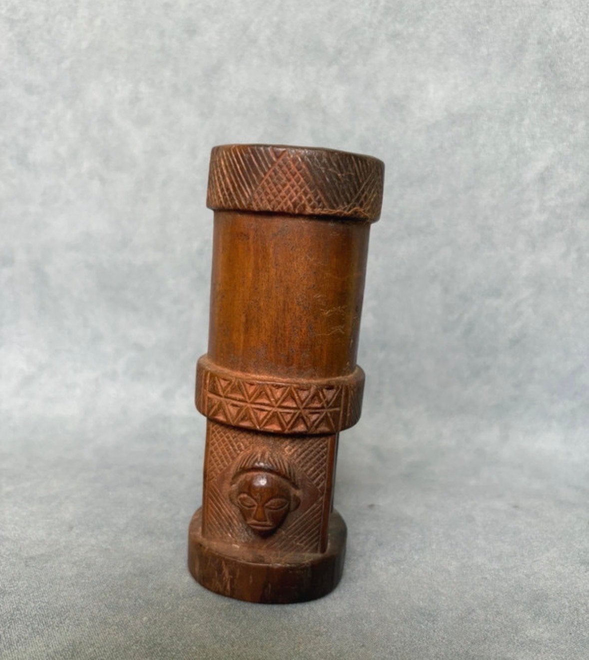 Chokwe Tobacco Mortar – Angola | Antique African Art, Antiek en Kunst, Hout, Bruin, Afrika, Ophalen of Verzenden