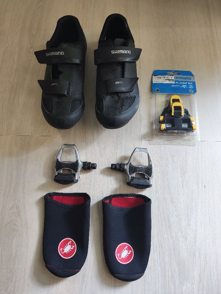 Shimano click-pedalen en schoenen, mt 45, en extra plaatjes, Ophalen of Verzenden, Gebruikt, Overige typen
