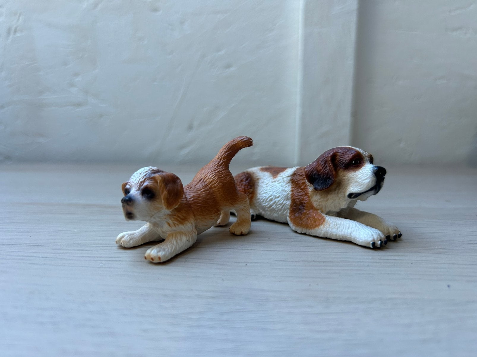Schleich sint bernard, Ophalen of Verzenden, Zo goed als nieuw, Hond of Kat, Beeldje of Figuurtje