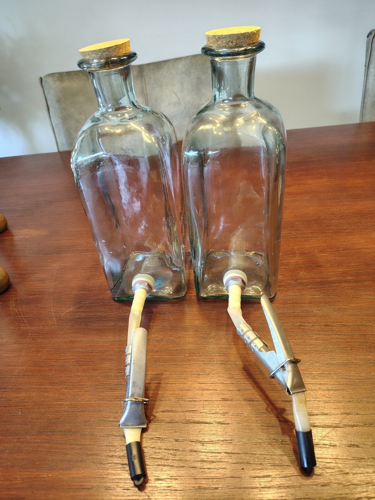 glazen bokaal met tapsysteem, Glas, Ophalen, Gebruikt, Met kurk