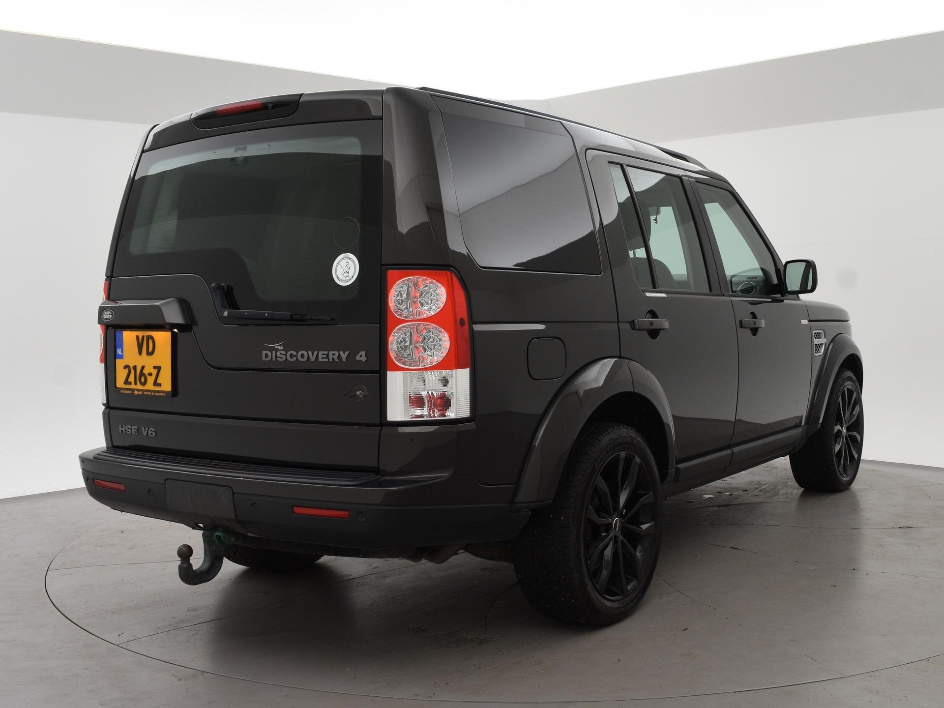 Land Rover Discovery 3.0 SDV6 256 PK HSE GRIJS KENTEKEN + SC, Automaat, Euro 5, Gebruikt, 2993 cc