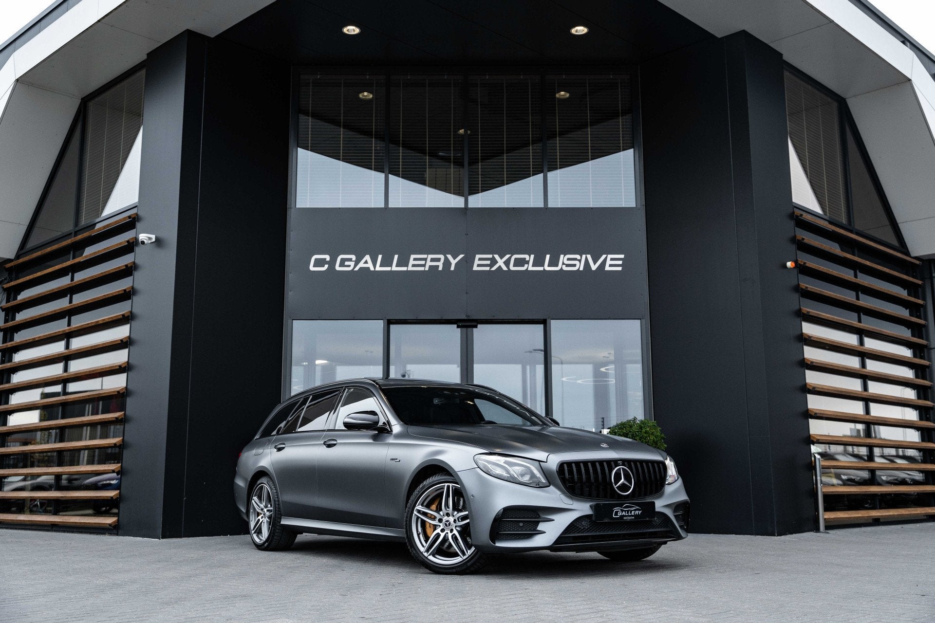 Mercedes-Benz E-Klasse Estate AMG E53 4MATIC Premium Plus -, Auto's, Mercedes-Benz, Automaat, Gebruikt, Vierwielaandrijving, Automatische klimaatregeling