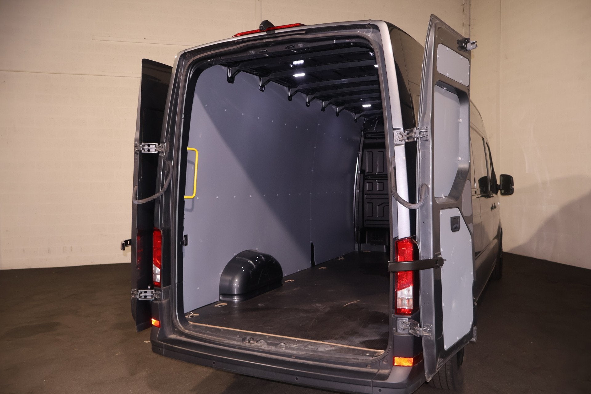 Foto 14 van MAN TGE 3.180 L4 H3 Automaat Led Navigatie Massagestoel