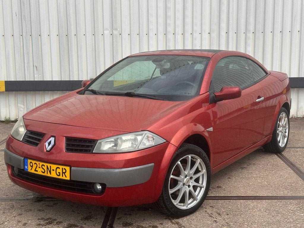 Renault Mégane Coupé-Cabriolet 1.6-16V Tech Line , 92-SN-G, Auto's, Renault, Voorwielaandrijving, Gebruikt, 1295 kg, 4 cilinders