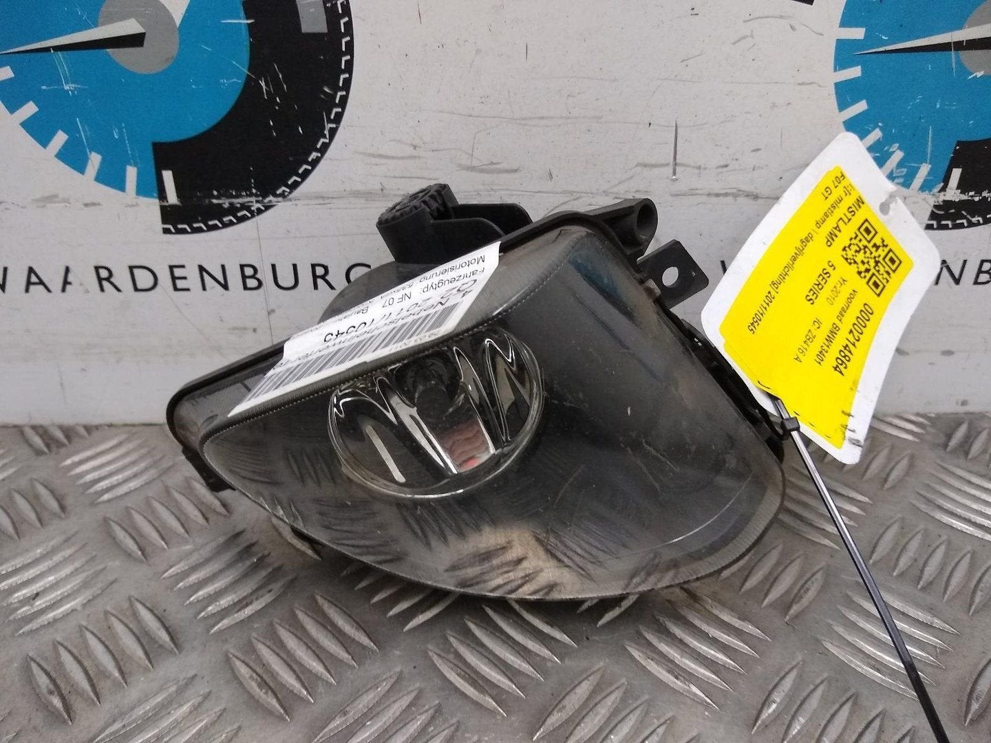 BMW 5 SERIES MISTLAMP 2010, Ophalen of Verzenden, Gebruikt, ARN erkend