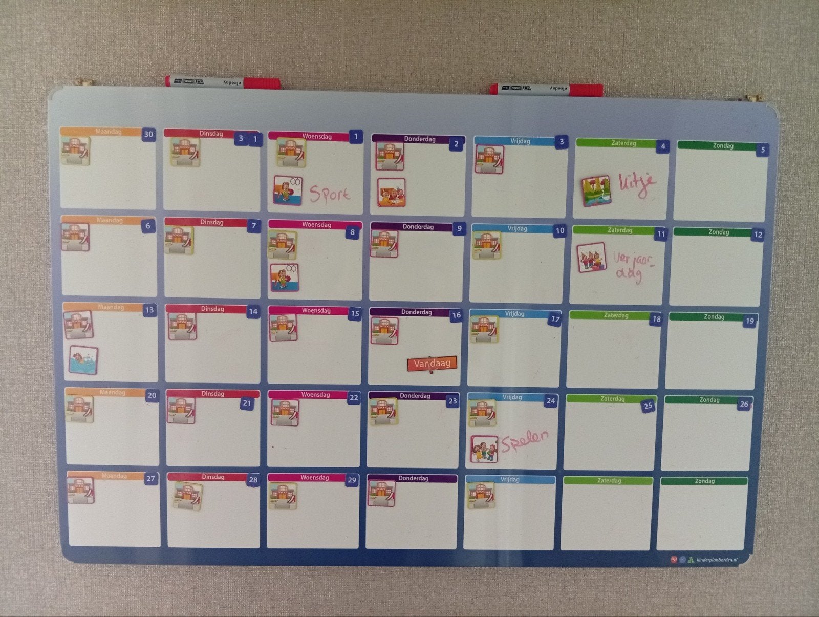 Maandplanner Blauwe Ster met diverse pictogram sets
Het ontw, Ophalen, Maandkalender, Zo goed als nieuw