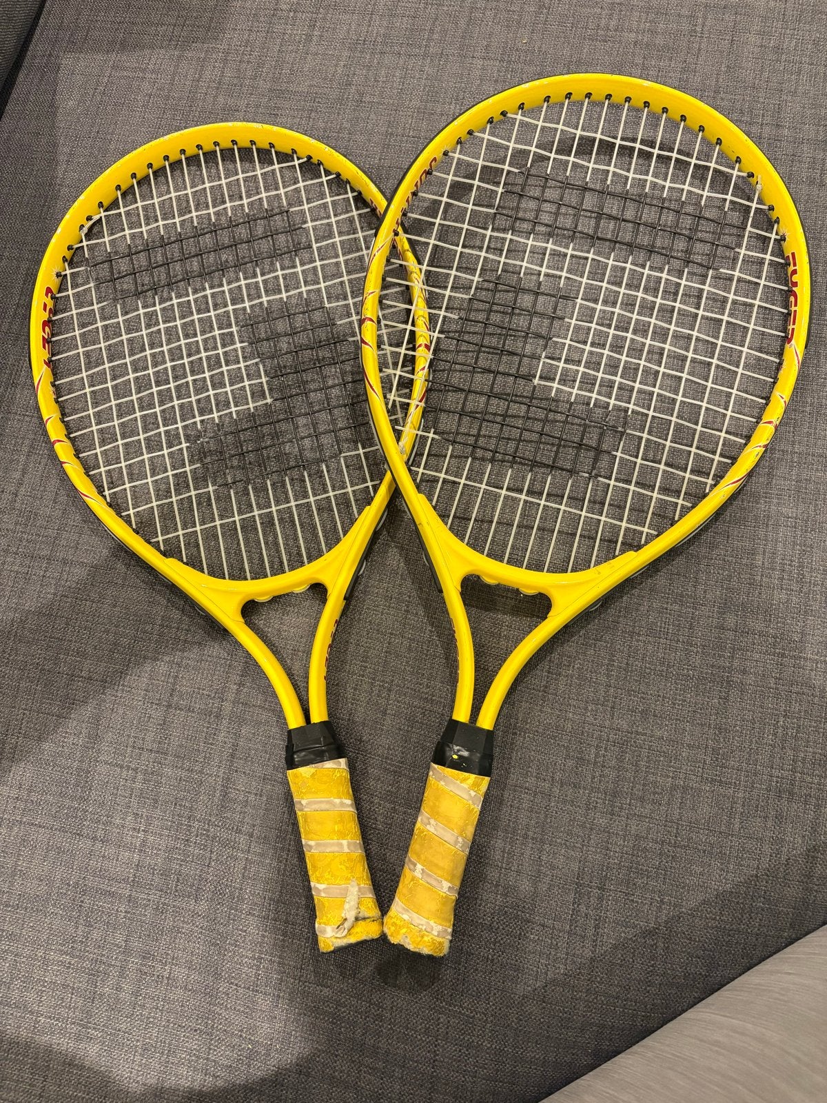 2 kinder-tennisrackets (merk Tijger), Sport en Fitness, Tennis, Gebruikt, L00, Racket, Ophalen