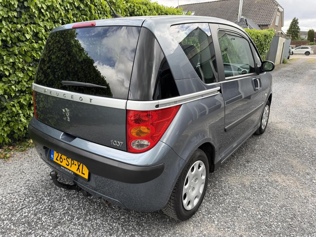 Peugeot 1007 1.4 Urban | Elekt. Ramen | Trekhaak | APK tot 0, Auto's, Voorwielaandrijving, Elektrische ramen, 4 cilinders, 4 stoelen