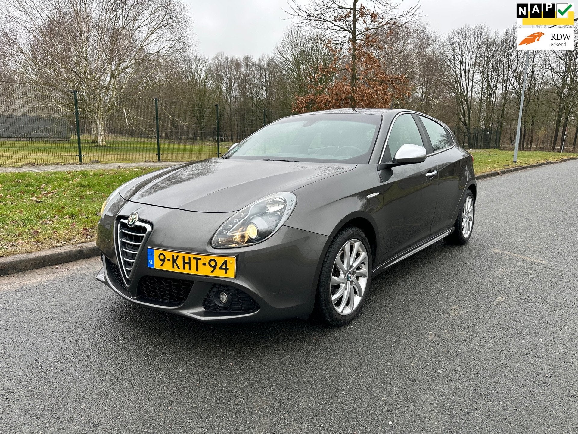 Alfa Romeo Giulietta 1.4 T Business Executive prachtige auto, Auto's, Alfa Romeo, Euro 5, 4 cilinders, Origineel Nederlands, Bedrijf