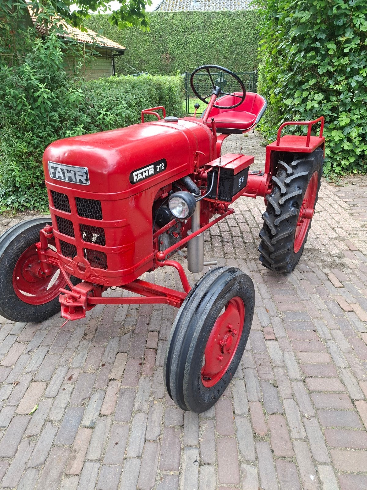Zeer mooie oldtimer Fahr D 12, Zakelijke goederen, Agrarisch | Tractoren, Ophalen of Verzenden, Tot 80 Pk, Tot 2500