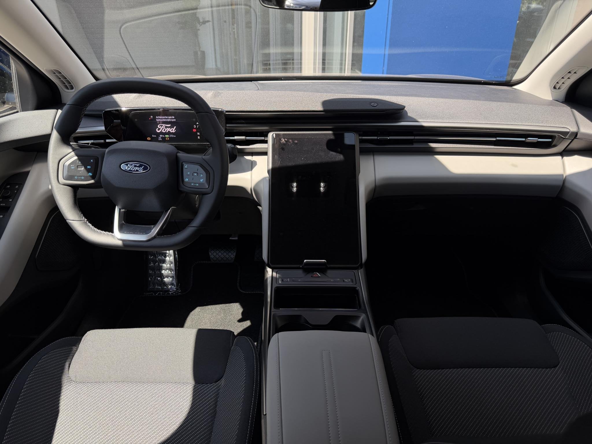 Ford Explorer Style Standard Range RWD 52 kWh | Winter Pack, Auto's, Ford, 12 maanden, Stof, Zwart, Explorer