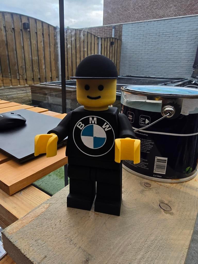 Grote Lego Man BMW - leuk voor de Mancave/verzamelaar, Verzamelen, Merken en Reclamevoorwerpen, Ophalen, Zo goed als nieuw
