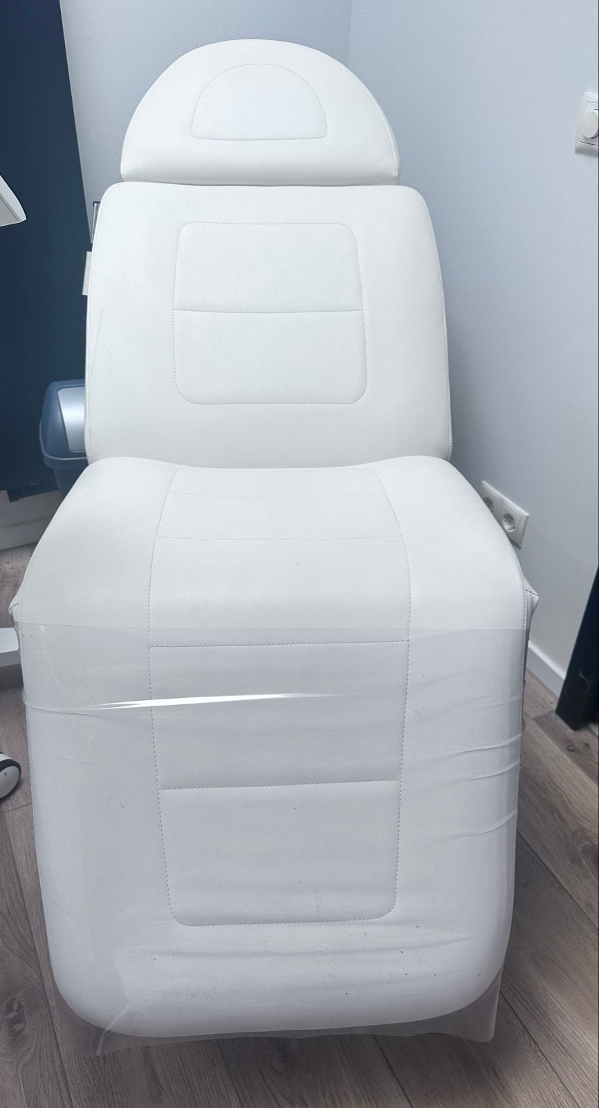 Behandelstoel met verwarming, voet- en handbediening, Ophalen of Verzenden, Gebruikt