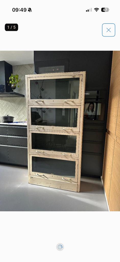 Prachtige vintage voorraad kast, Ophalen