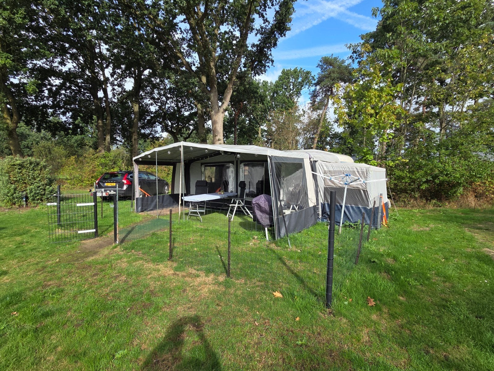 LMC 571P met PVC voortent en luifel TEAB, Caravans en Kamperen, Schokbreker, Dwarsbed, Rondzit, Bedrijf