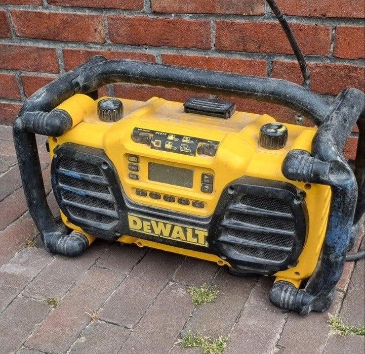 dewalt bouwradio, Ophalen, Bouwradio