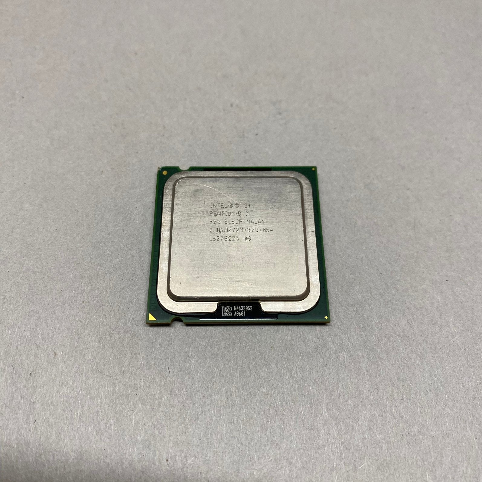 Intel Pentium D 820 2,80GHz 2C/2T LGA 775, Ophalen of Verzenden, Gebruikt, 2-core, 2 tot 3 Ghz