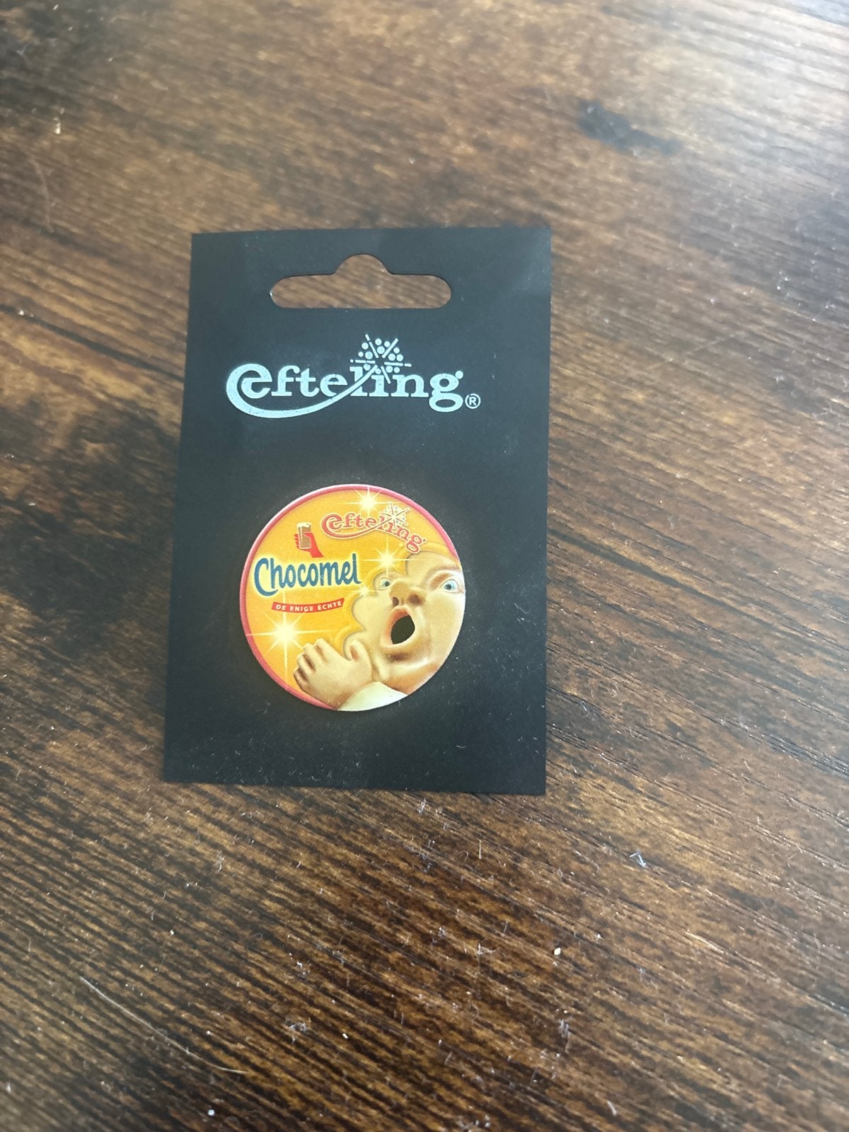 Efteling PinParade Chocomel Pin - Nieuw, Verzamelen, Ophalen of Verzenden, Nieuw, Button of Speldje