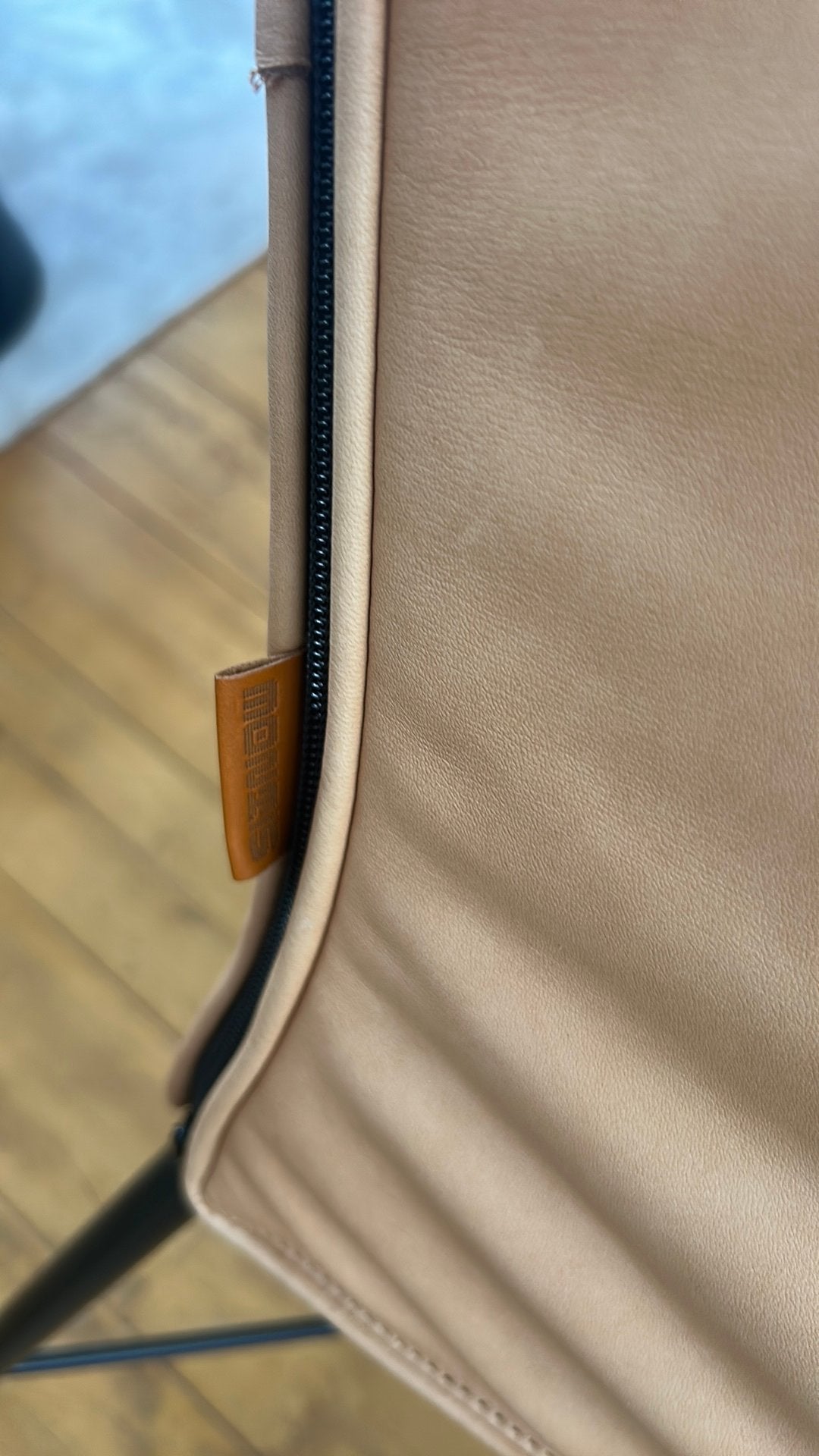 Montis geraldine in leder showroommodel 50%, Ophalen, Nieuw, Zwart, Eén