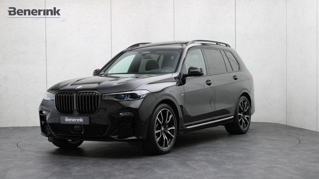 BMW X7 xDrive40i High Executive M-Sport | Sky Lounge | Massa, 12 maanden, Gebruikt, 334 pk, 7 stoelen