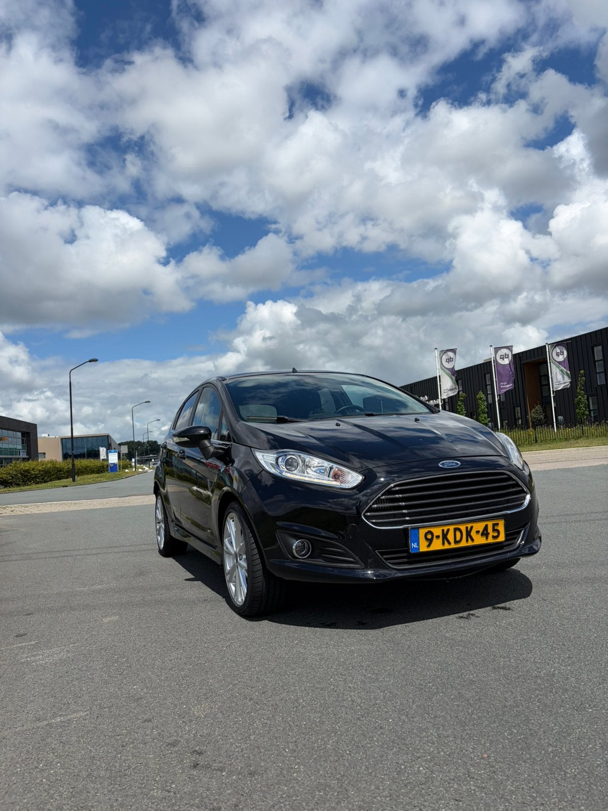 Ford Fiësta 1.0 74KW/100PK 5D 2013 Zwart, Voorwielaandrijving, 40 €/maand, 100 pk, Origineel Nederlands