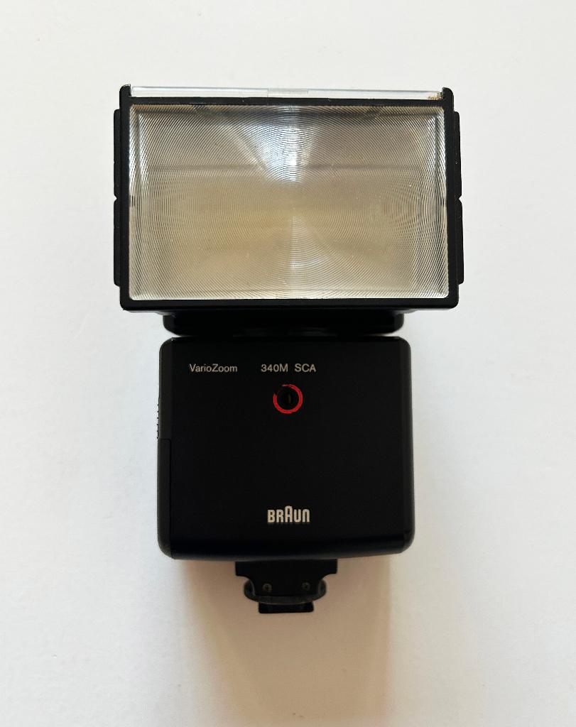 Braun Flitser 340M SCA, Audio, Tv en Foto, Fotografie | Flitsers, Ophalen, Gebruikt, Overige merken, Kantelbaar