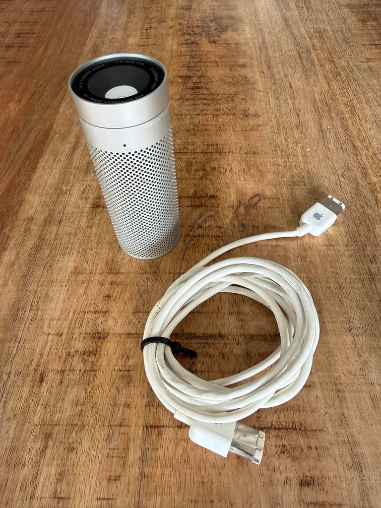 Apple iSight webcam met kabel (zonder voet), Gebruikt, MacOS, Ophalen of Verzenden, Microfoon