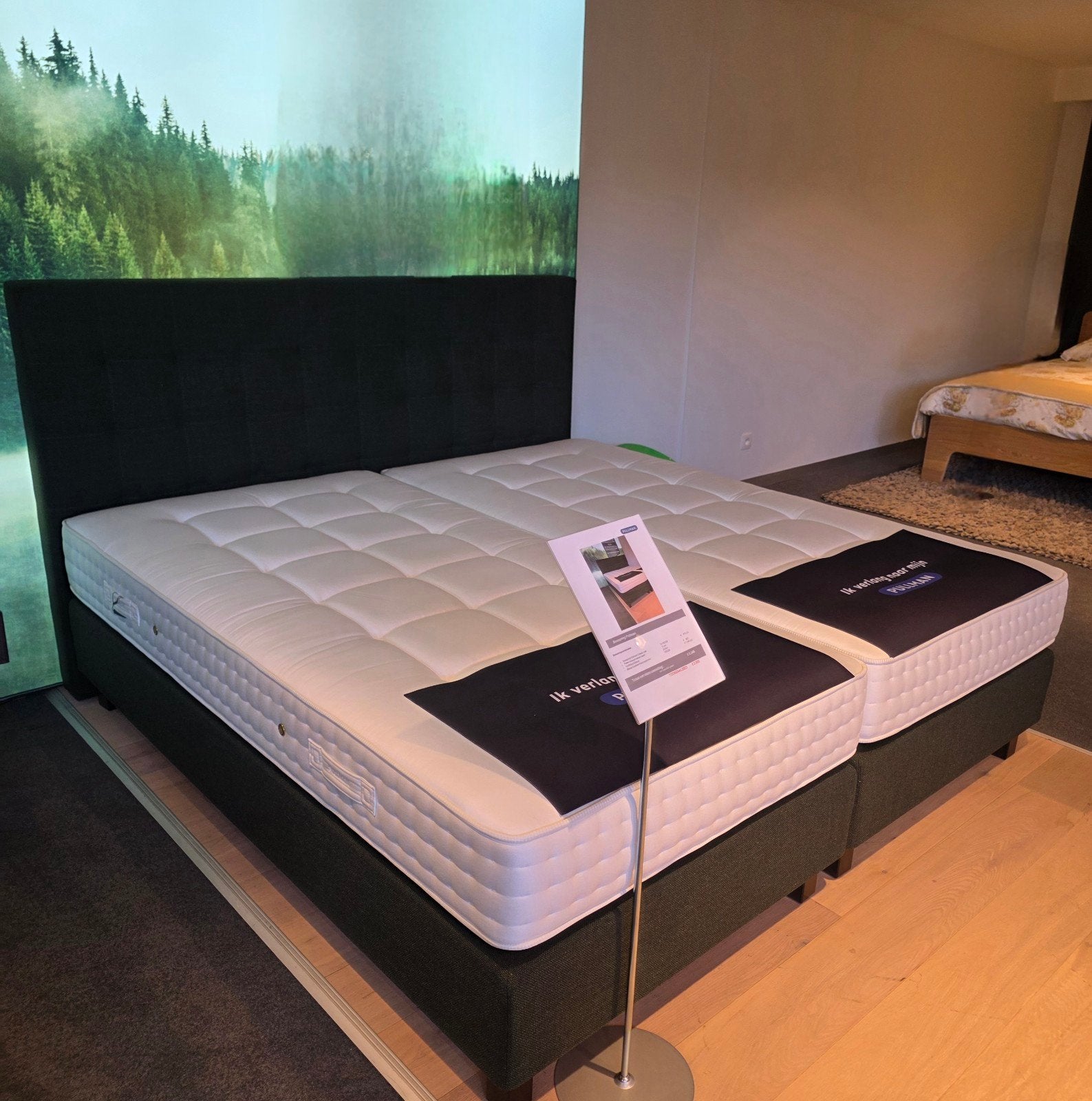 Showroom Pullman Boxspring 200x200 + Goldline Matrassen, Ophalen of Verzenden