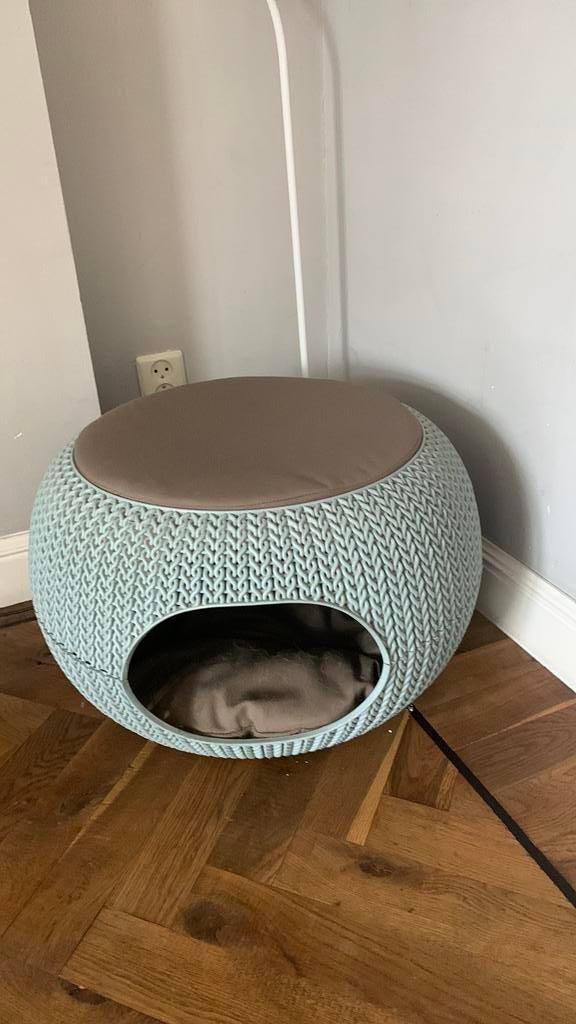 Katte mand of voor kleine honden, Ophalen of Verzenden, Zo goed als nieuw