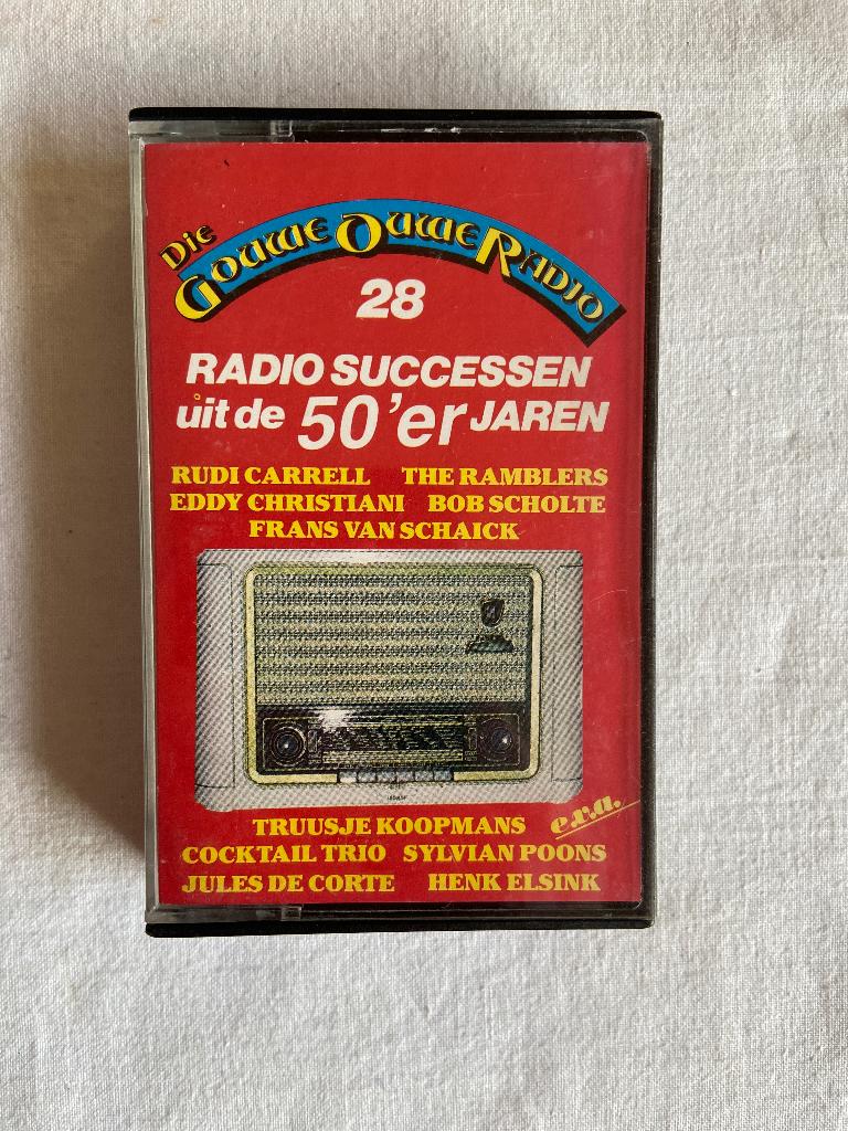 die gouwe ouwe radio - 28 radio successen uit de 50'er jaren, Ophalen of Verzenden, Gebruikt, 1 bandje, Origineel