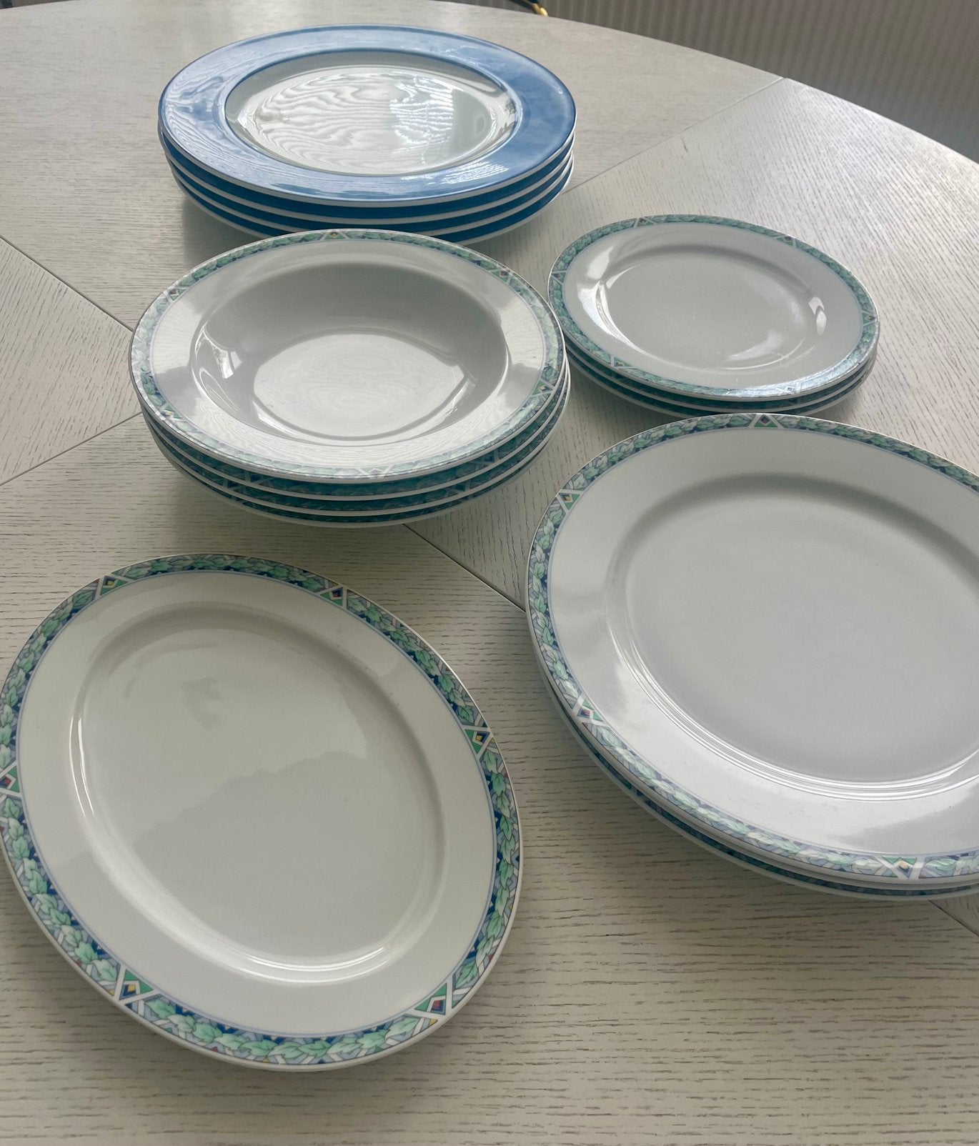 Arzberg servies AH-15 delen €15, Ophalen, Zo goed als nieuw, Bord(en), Overige stijlen